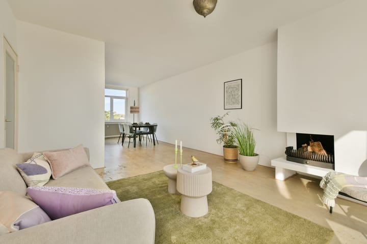Leeuwerikenstraat 16-F4 main image