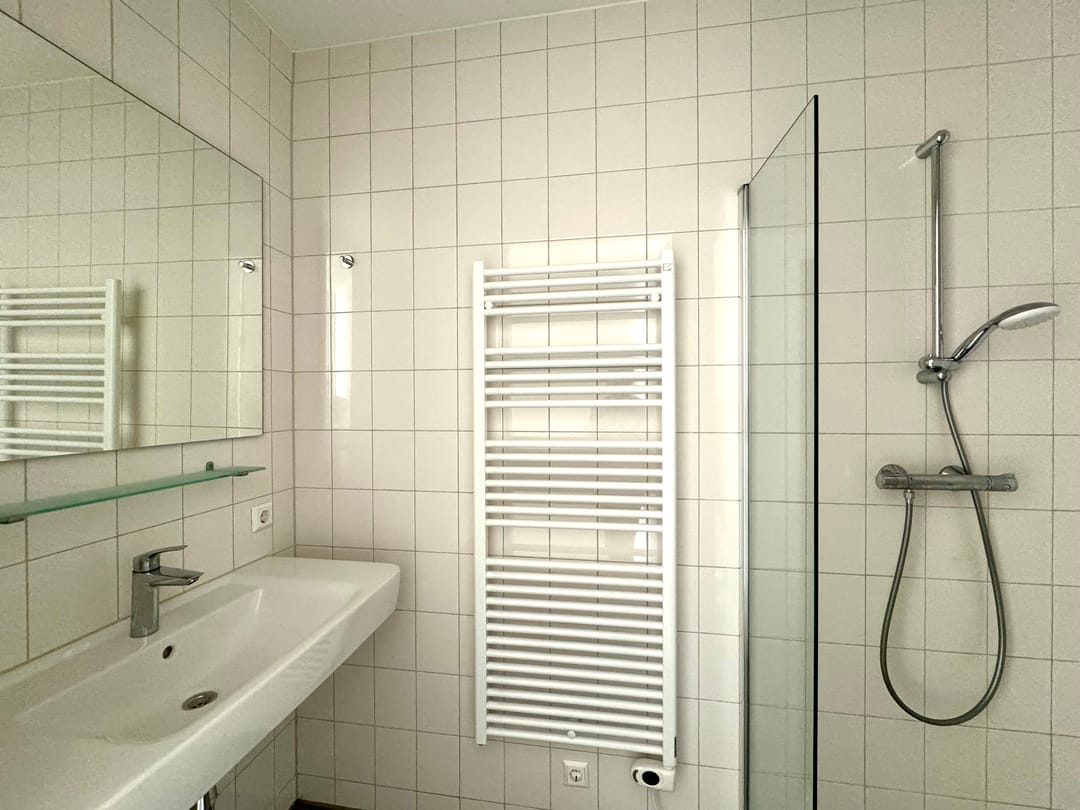 House Image 5