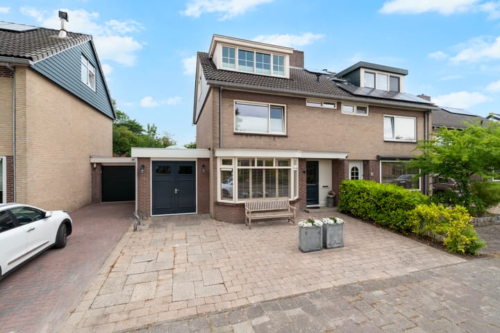 Cornelis Bregmanstraat 19 main image