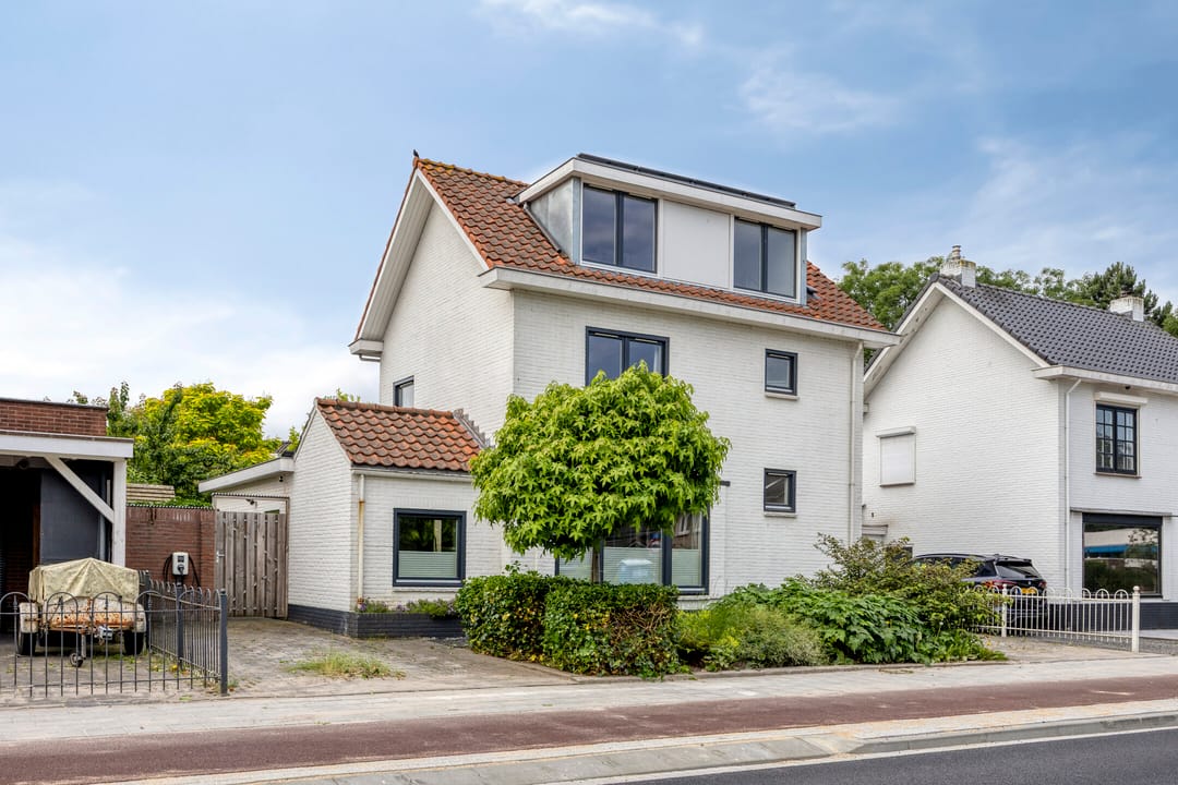 House Image 4