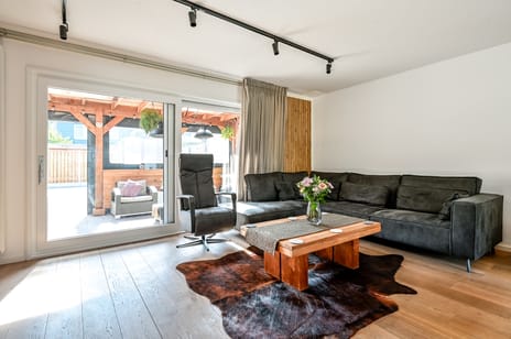Horst 25 16 tertiary image