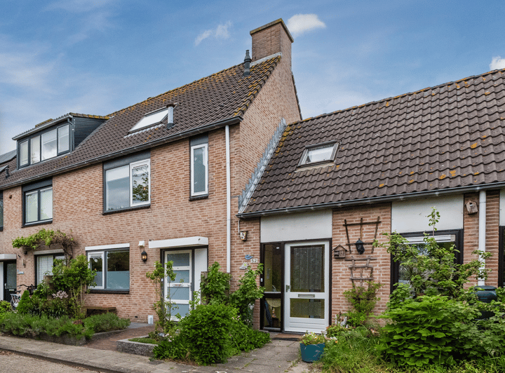 Aangekocht: Hardersbos 50, Hoofddorp