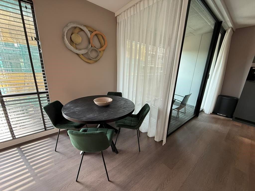 House Image 5