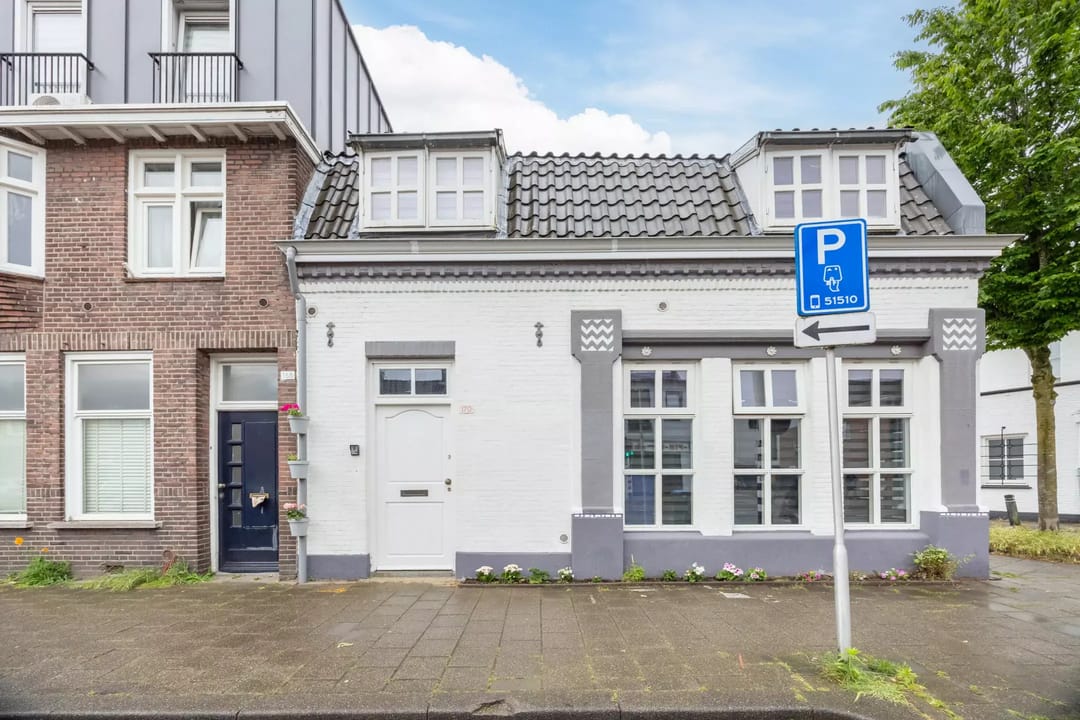 House Image 4