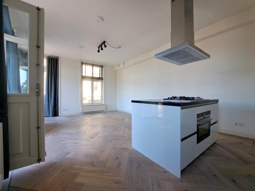 House Image 5