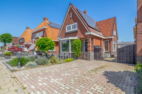 Middenweg 123