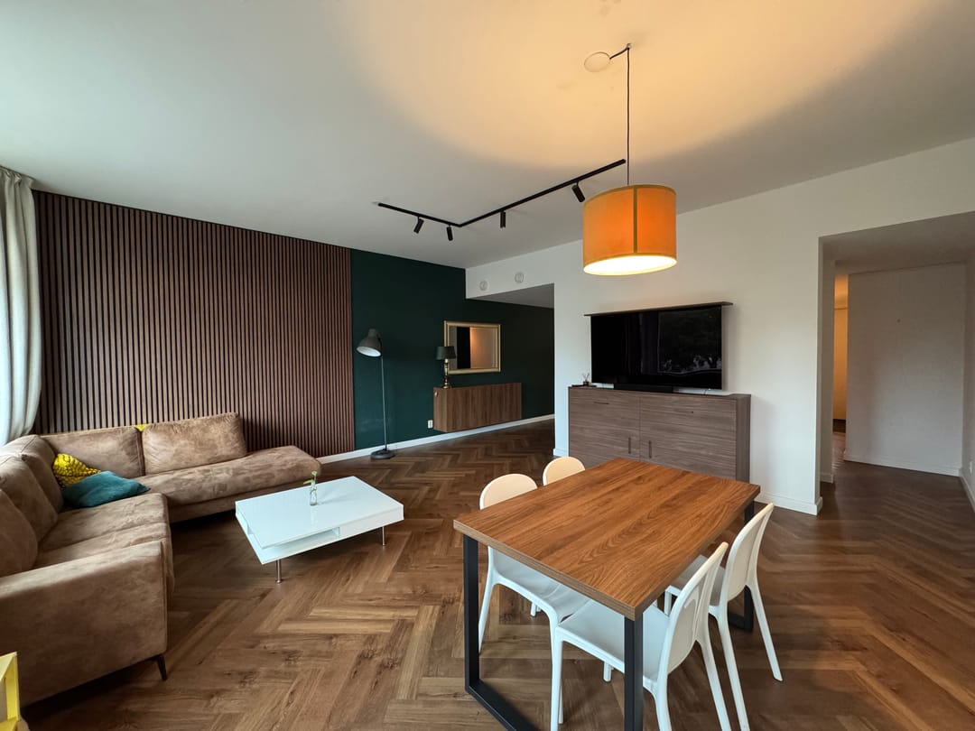 House Image 4