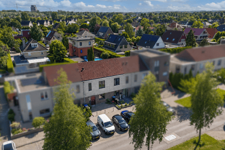 undefined main image