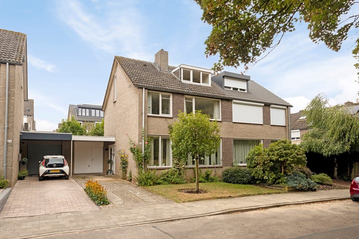Plutohof 25 main image