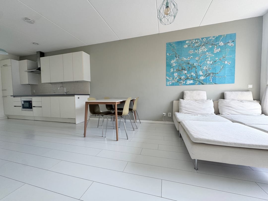 House Image 2