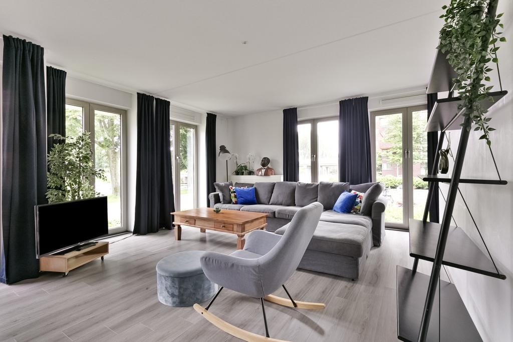 House Image 4