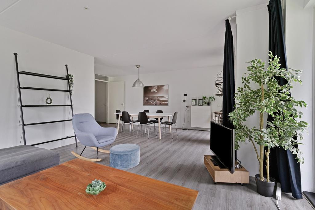 House Image 5