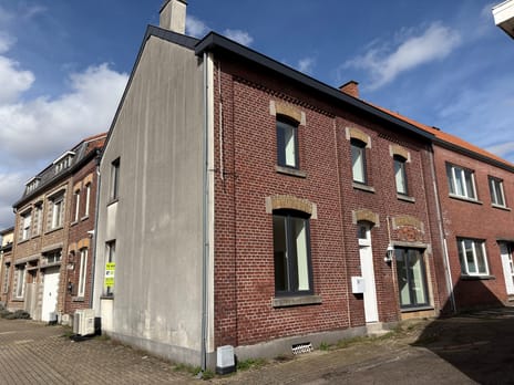 undefined main image