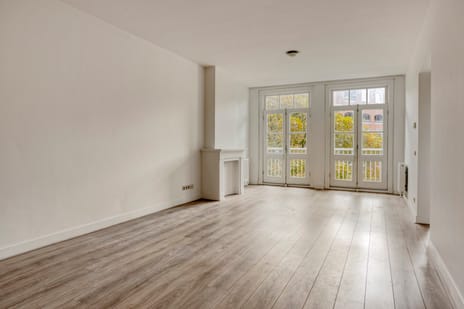 free-sector-houses for rent on Hugo de Grootkade 13-2
