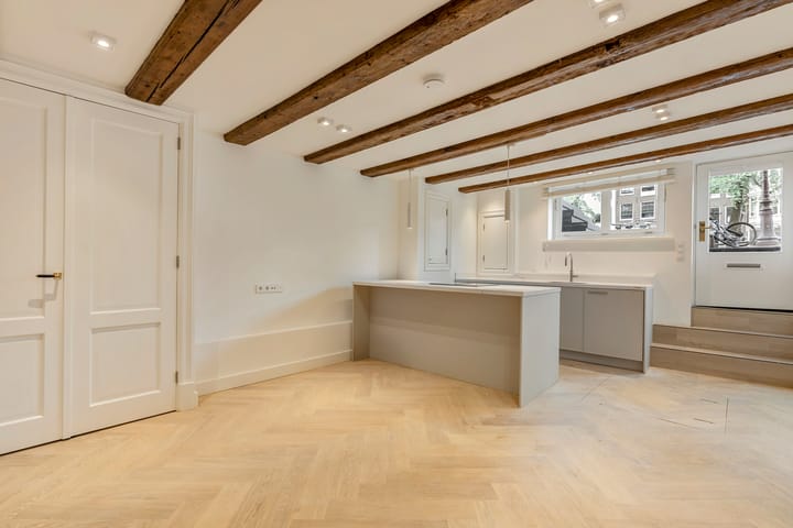 Foto van 804-O Benedenwoning