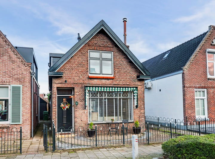 Prins Hendrikstraat 12 main image