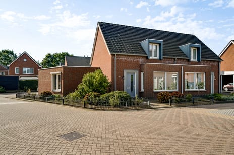 Zilverschoon 40 main image