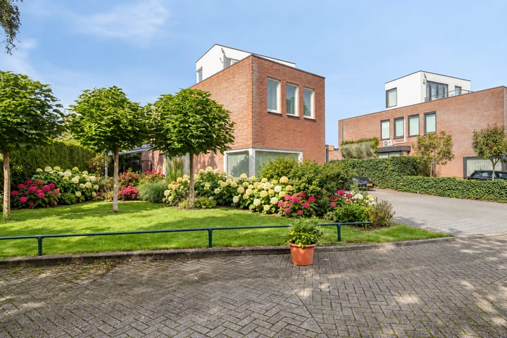Kamerlingh Onneslaan 3-C main image