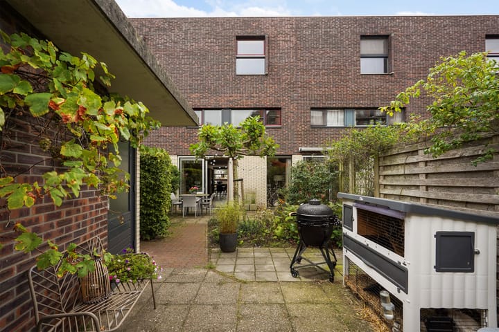 Laan van Van der Gaag 22 main image