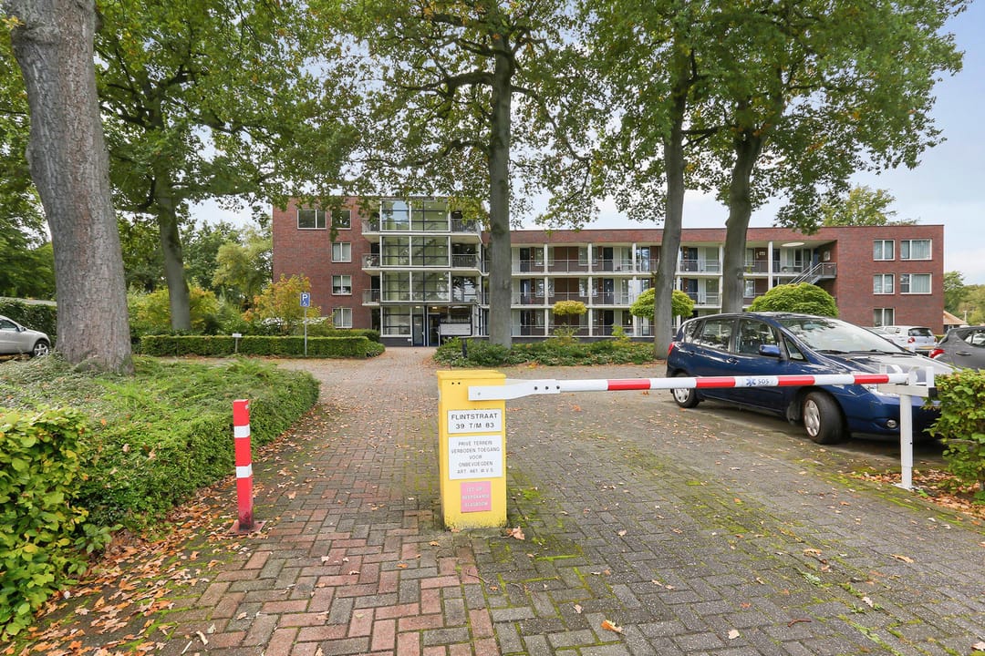 House Image 4