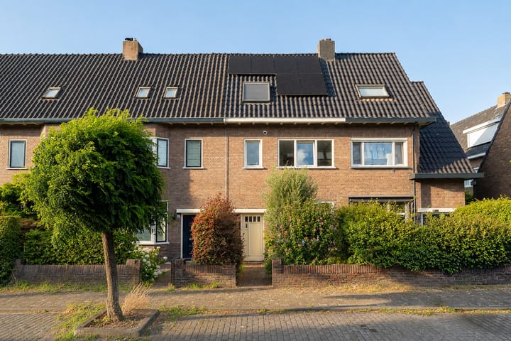 Maanstraat 17 main image