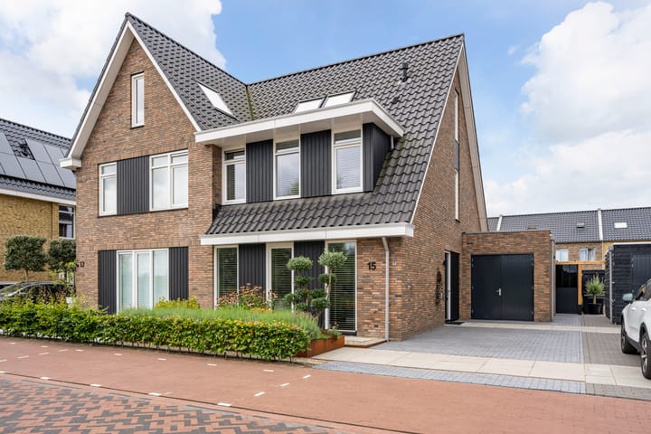 Jan Calvokade 15 main image