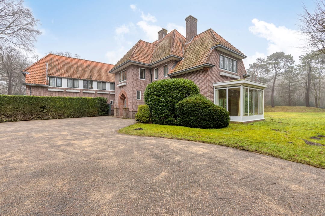 House Exterior