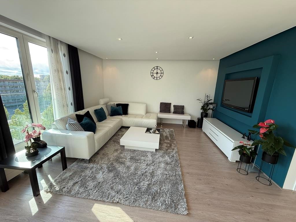 recent house