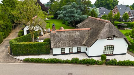 Heilige Huisjes 15 secondary image
