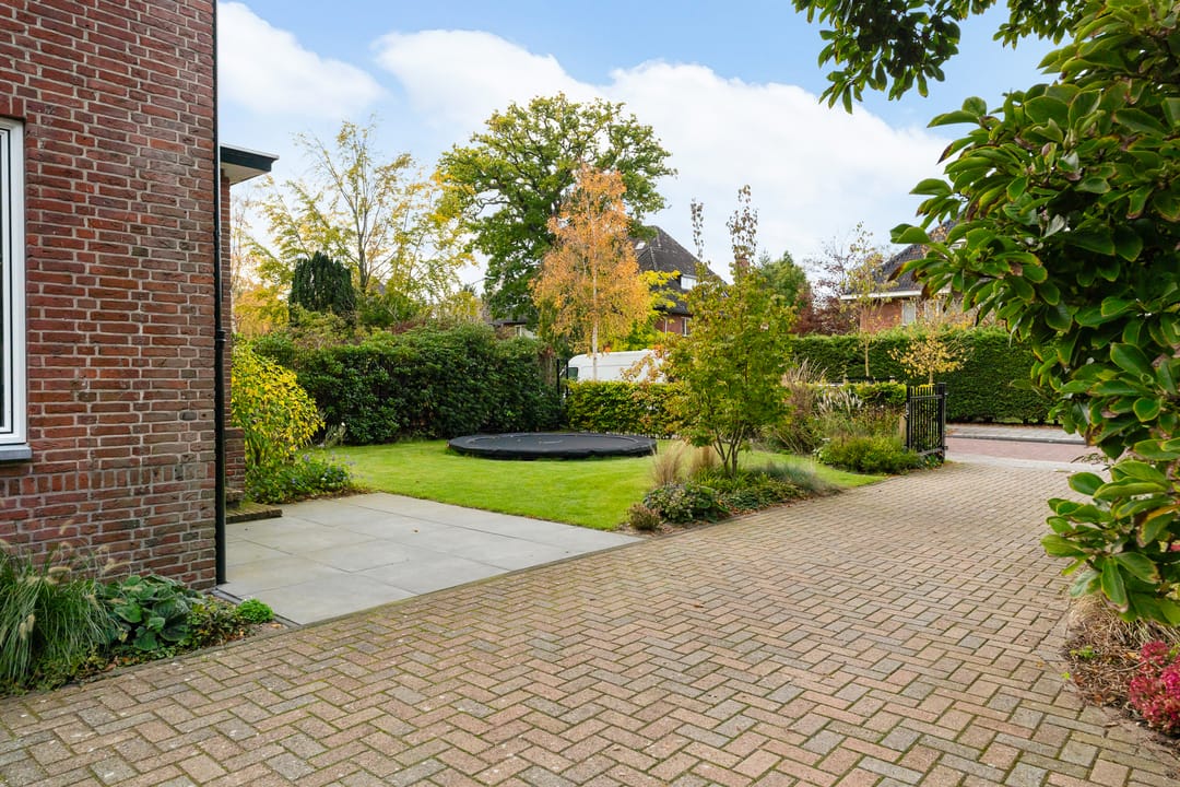 House Image 4