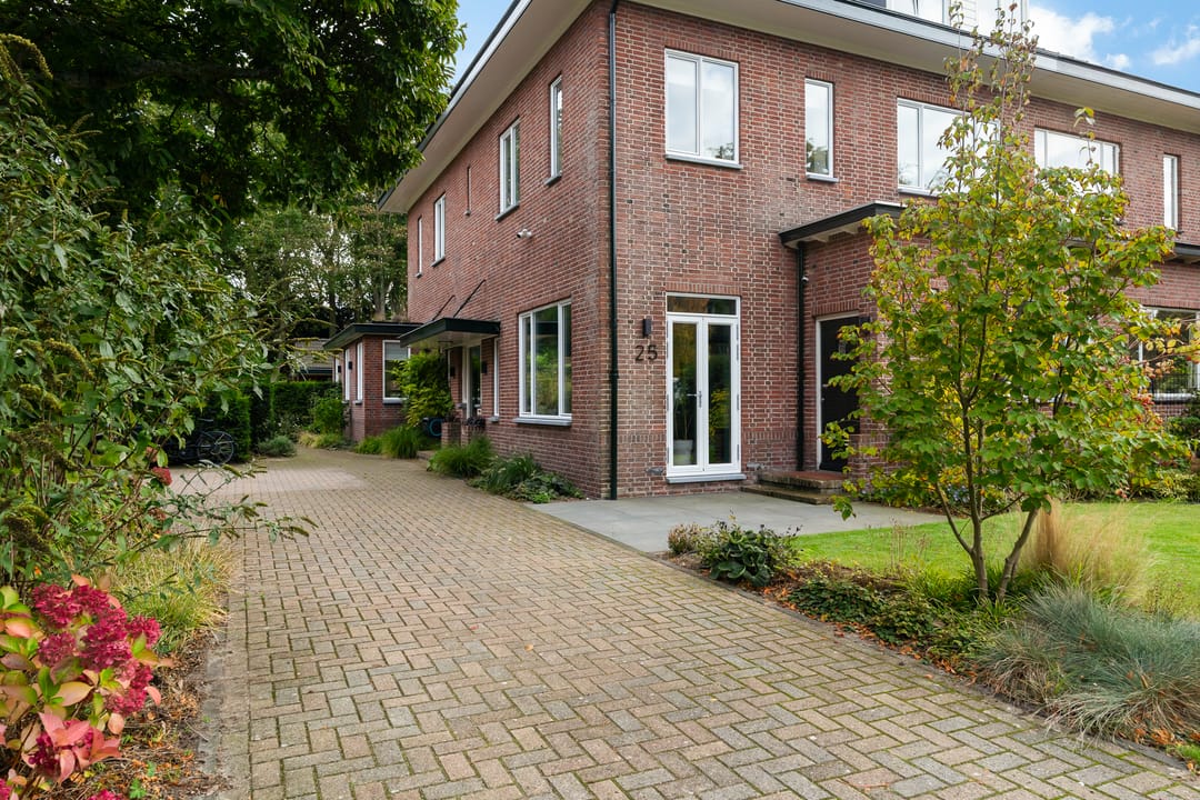 House Image 3