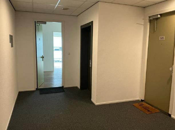 House Image 4