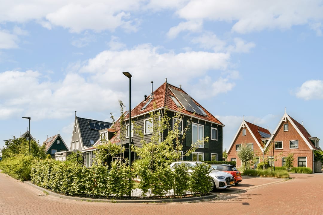 House Image 2