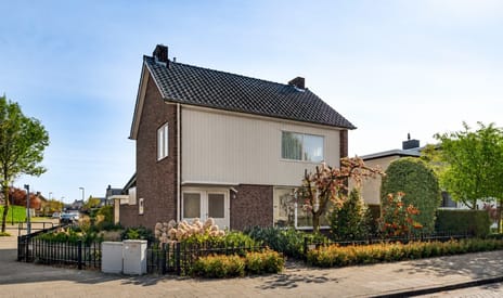 Smits van Oyenlaan 8