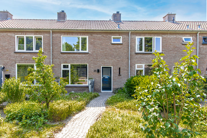 Hogeweg 25 main image