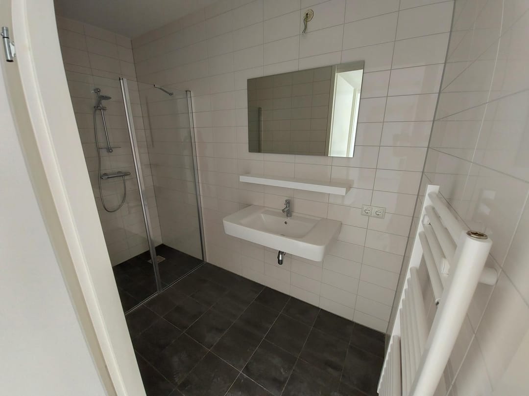 House Image 5