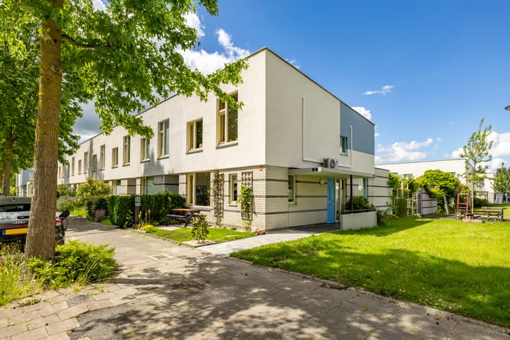 Hoekwoning te koop: R. Schumanstraat 19, Hoornse Meer Groningen
