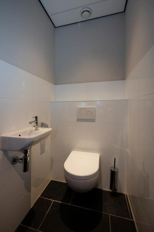 House Image 5