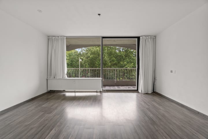 Hogeweg 17-E main image