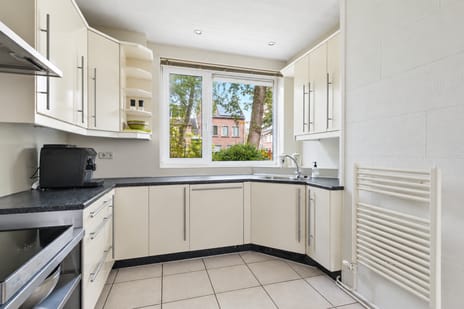 Afbeelding van Lisieuxhof 16 - Derde foto