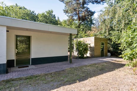 Grove Den 11 tertiary image