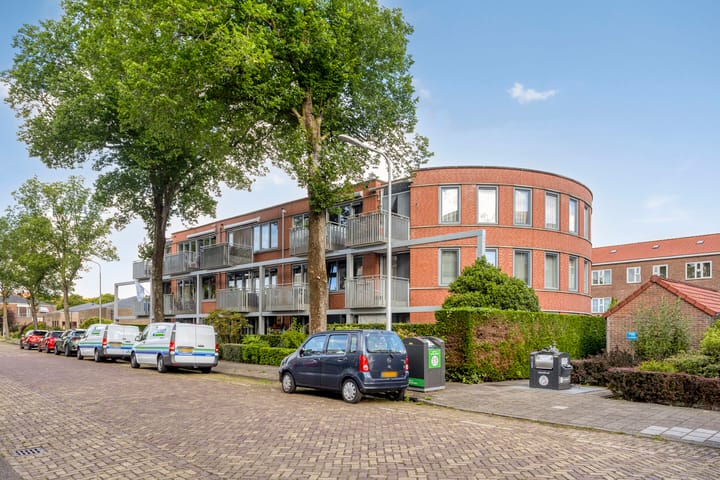 Waalstraat 105-E main image
