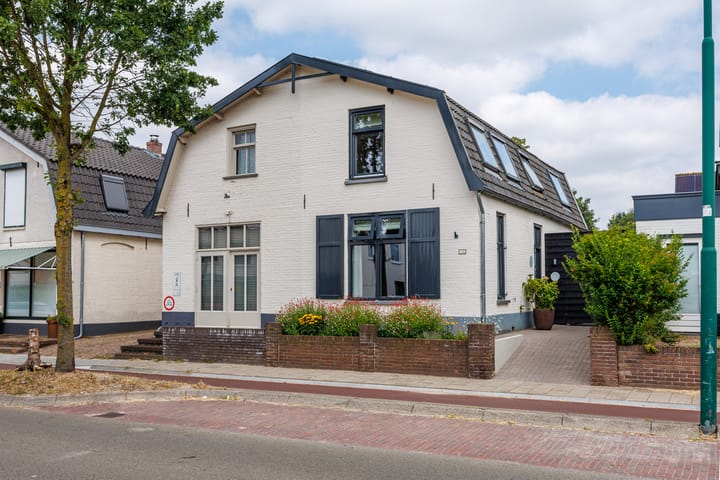 Rijksstraatweg 118 main image