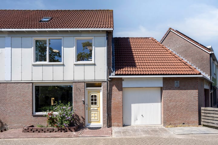 Zeisstraat 17 main image