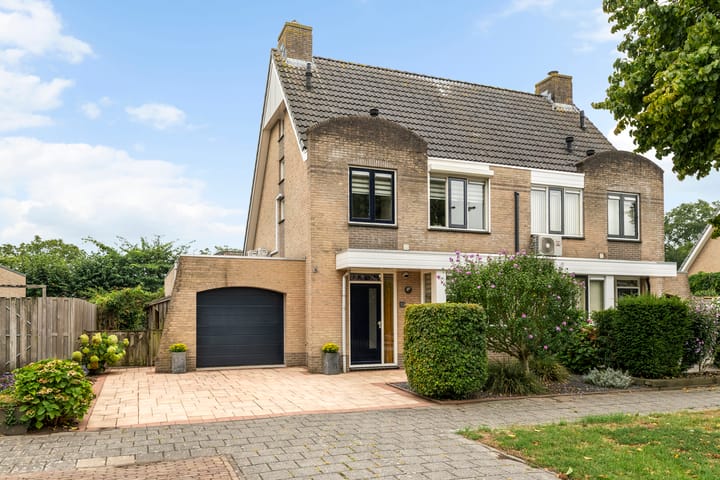 F.J. Ebbensstraat 60 main image