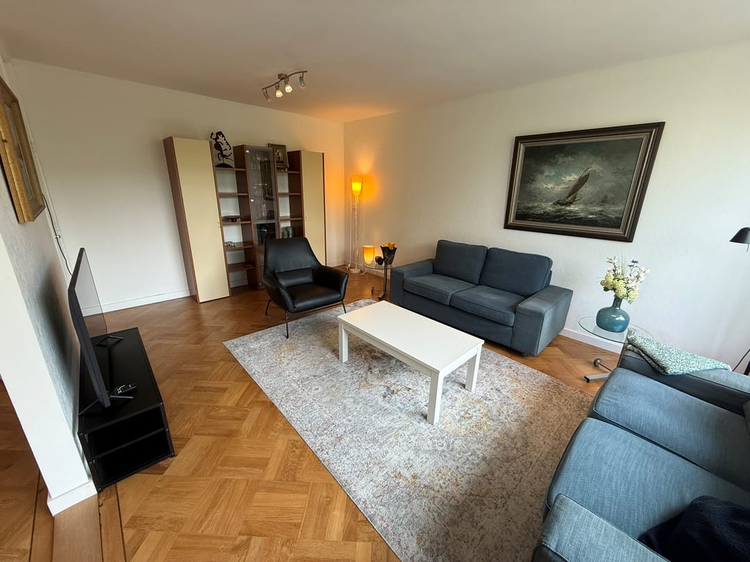 House Image 3