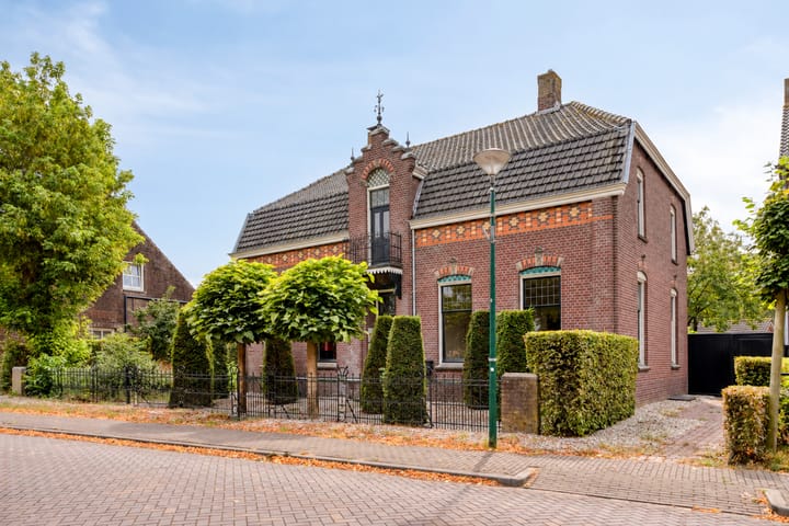 Dorpstraat 8 main image
