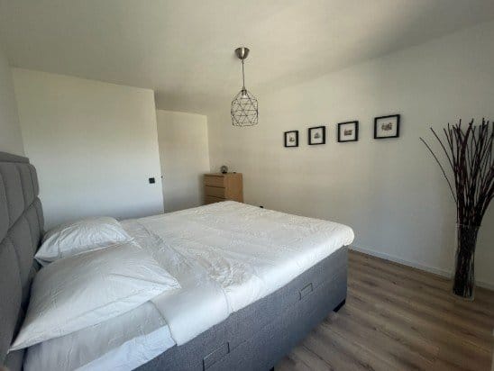 House Image 5