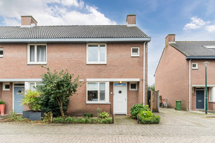 Clemens van den Bergstraat 16 main image