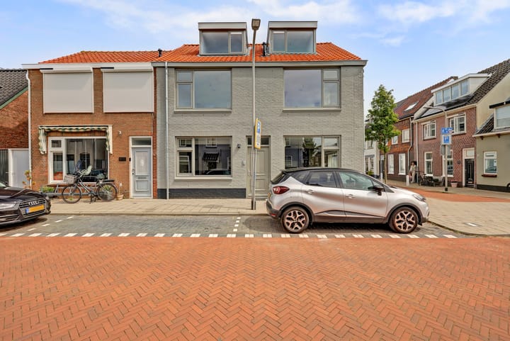 te Brittenstraat 38-B main image